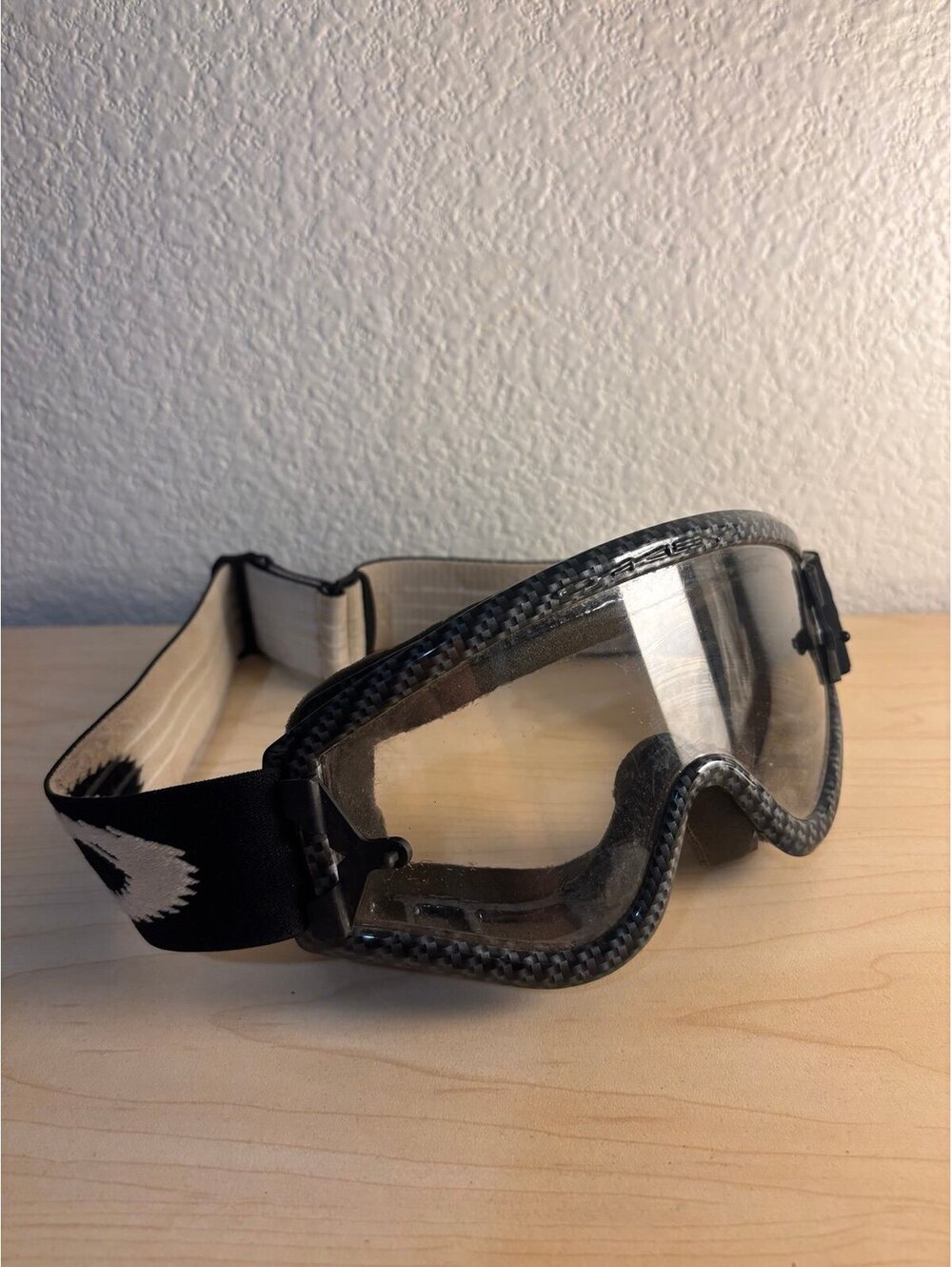 OAKLEY CarbonFiber Ski Goggles